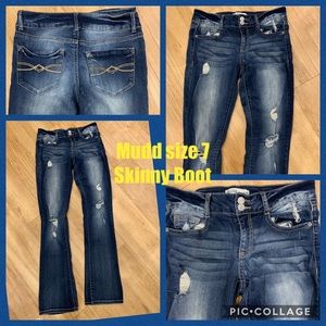 MUDD Skinny Boot Jeans Size 7